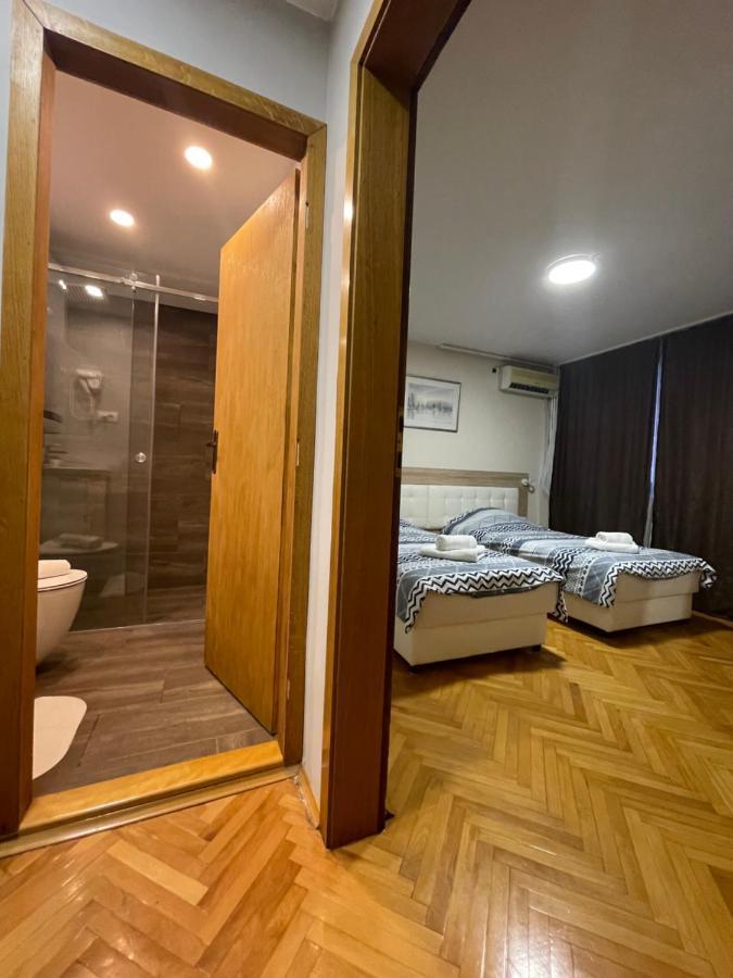 Apartamento Leo Ni Exterior foto